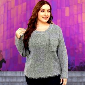 🆕Boutique Women’s plus-size Gray Metallic-Thread Swoopneck Knit Sweater❤️❤️2X